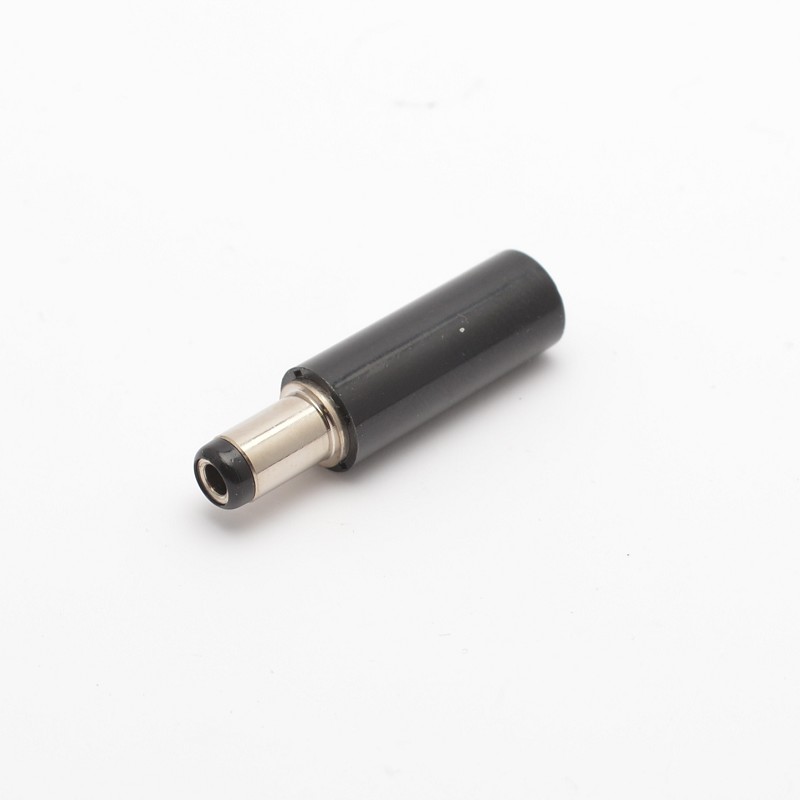 SaXXot Onlineshop - Stecker DC-Versorgungs Buchse 5,5mm 2,5 mm für Kabel  Löten 5 Ampere