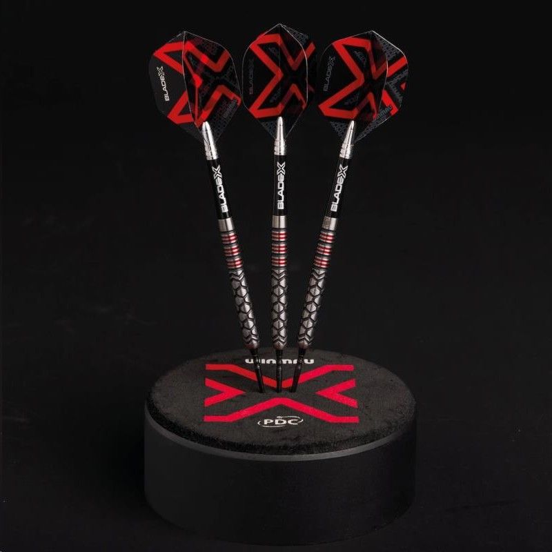 Winmau Blade X  Dart Dock