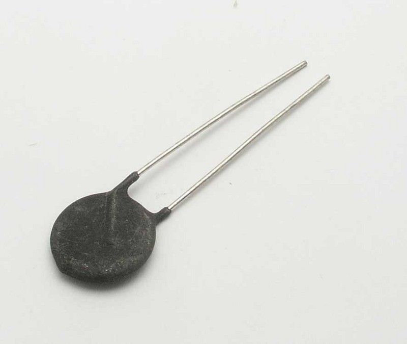 Thermistor 8A 2,5R25 5016-12978-00